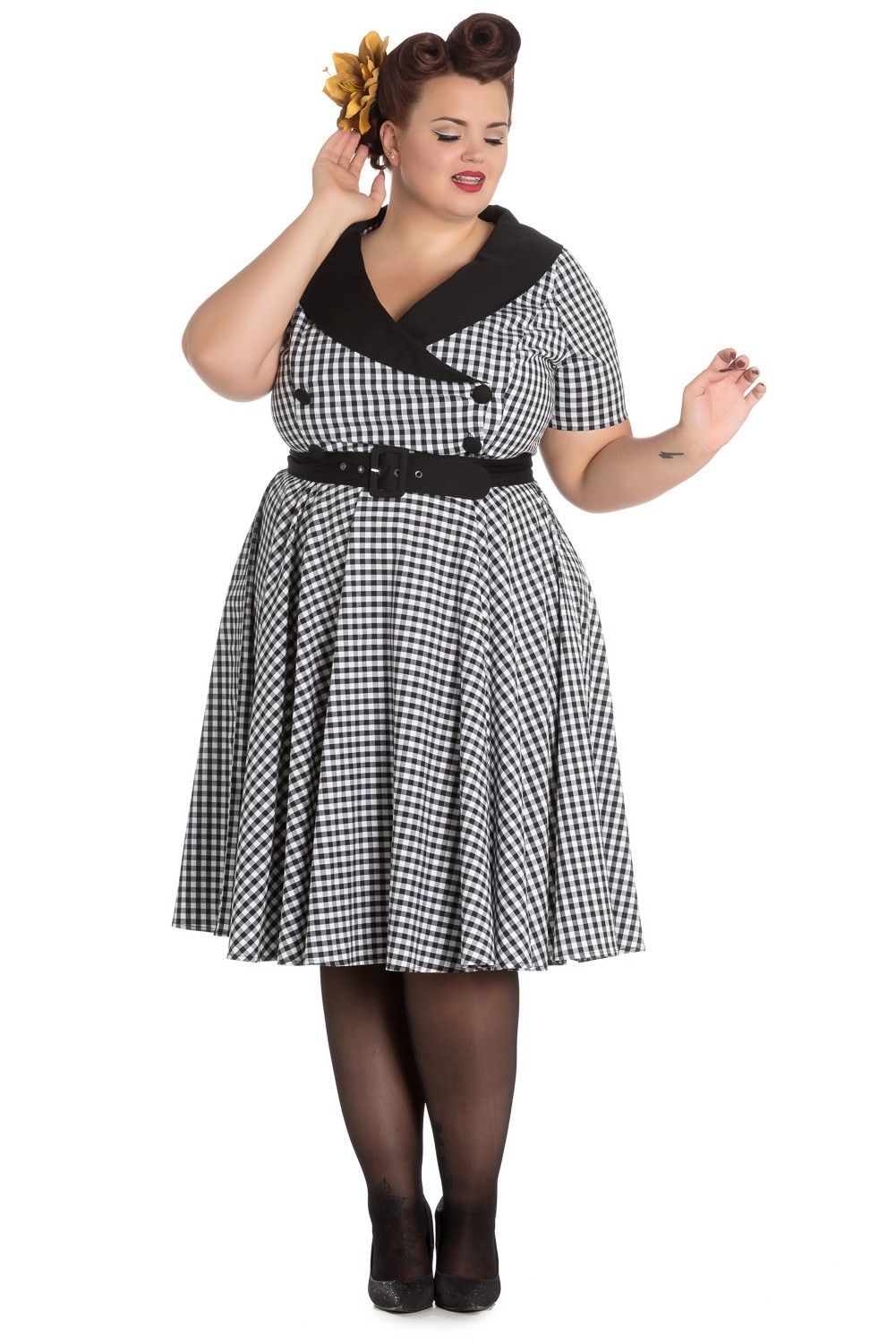 Robe Rockabilly Style Marin – Élégance Rétro Avec Des Bretelles Dos Nu !